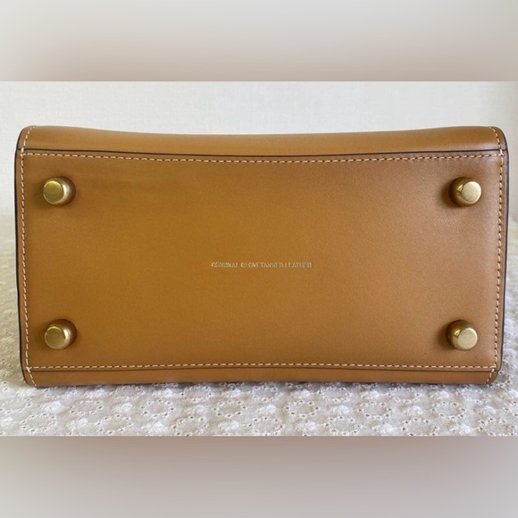 Coach Central Park Cashin Carry Tote 22 NWT w Dust Bag - Picture 6 of 9